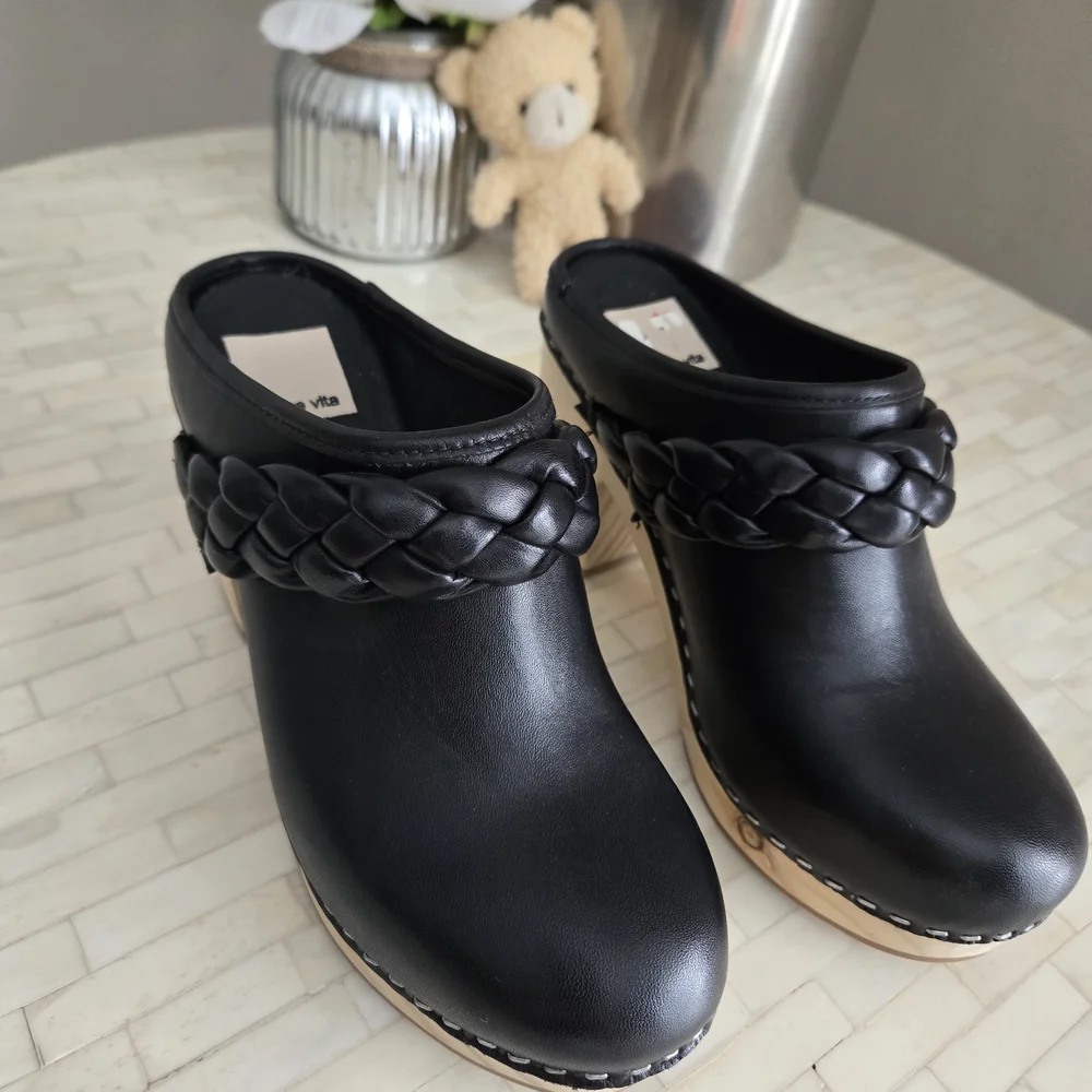Dolce Vita Black Braided Leather Clogs with Light Tan Heel - Picture 3 of 5